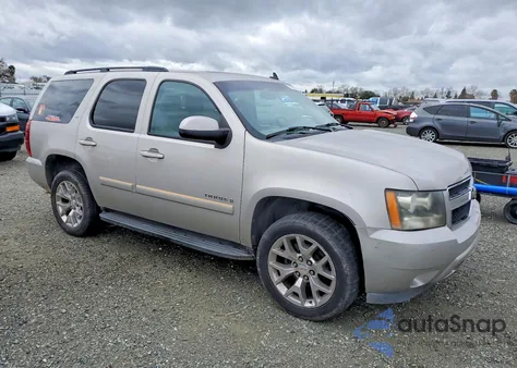 2008 Chevrolet Tahoe C1500 z USA, uszkodzony, nr VIN 1GNFC13J38R168841